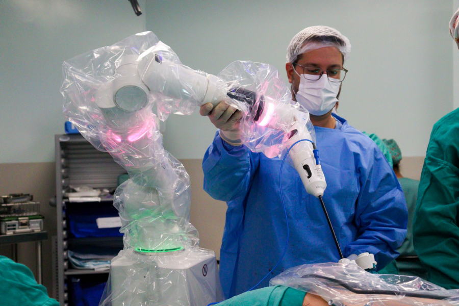 cirurgia robótica na urologia